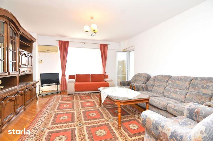 Apartament cu 3 camere, mobilat în Unirii
