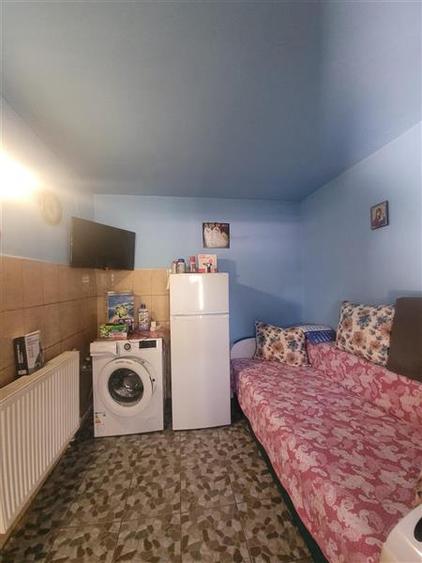 Casă individuală cu 3 camere cu Garaj în Central
