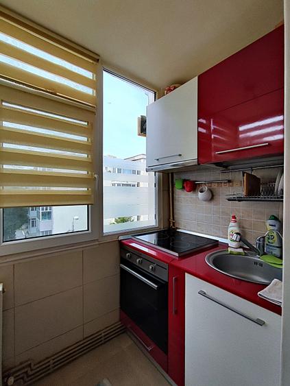 Apartament cu 2 camere decomandat în Faleza Nord