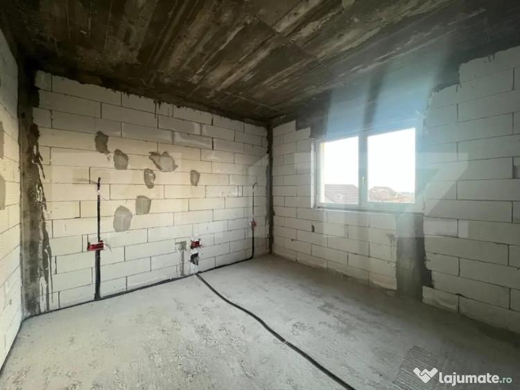 Casă cu 3 camere cu Teren 202 Mp în Central