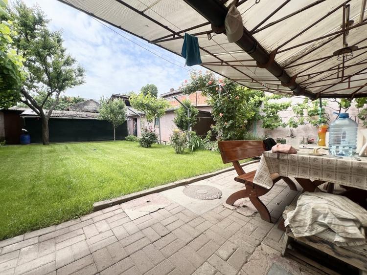 Casa Individuala, 63mp utili, teren 325mp, 3 camere, garaj -  Mehala - 14