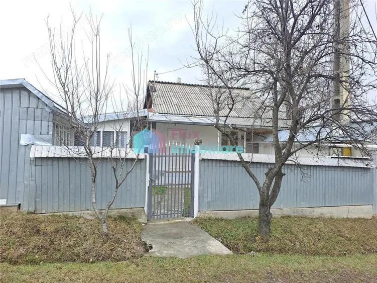 Casa cu 400 mp teren Bosanci - 1