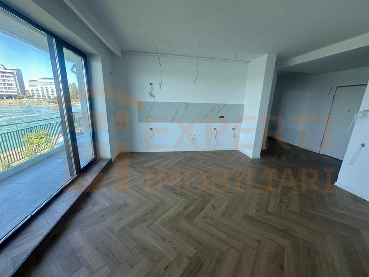 Apartament 3 camere Lake On Residence - vedere superba catre lac! - 5