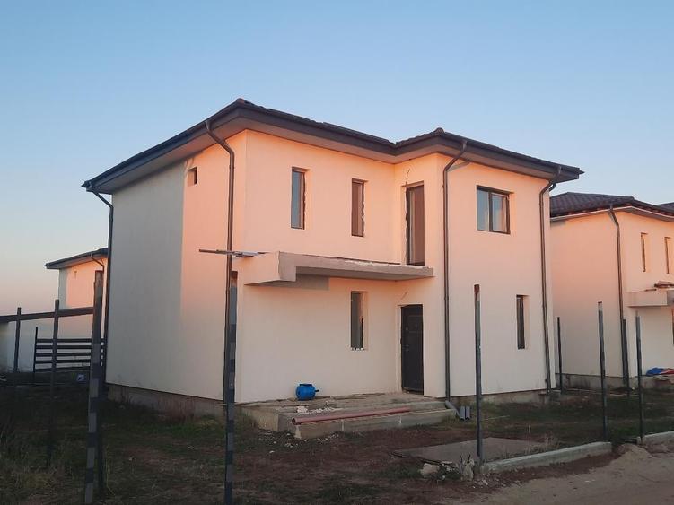 FARA COMISIOANE casa cu 4 camere P+1+pod gata finisata la cheie merita vazuta - 1