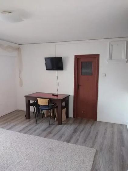 Apartament cu 1 camera, decomandat, zona Pacurari-Pasaj Octav Bancila - 7