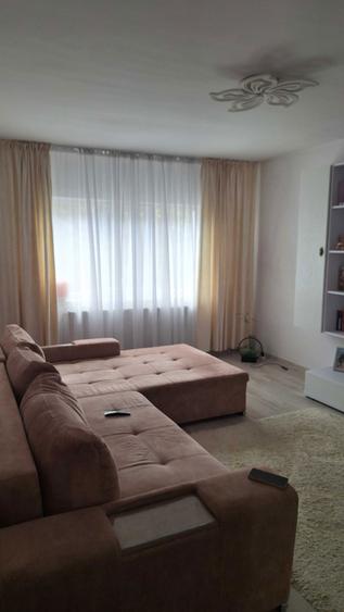 Vand apartament, 2 camere, etajul 1 - 1