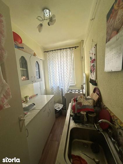 Apartament 2 camere Zona Sud - parter- 40 mp - 42000 euro negociabil - 1