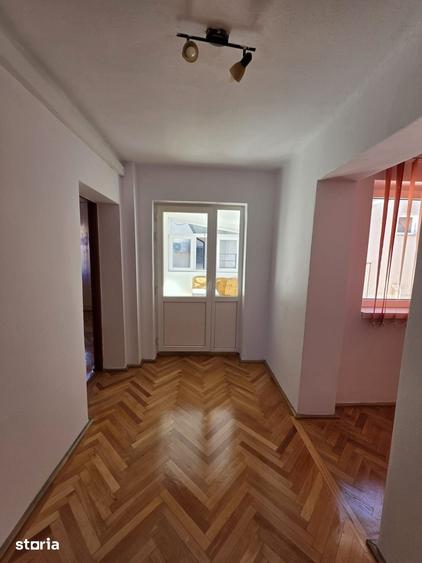Casă cu 3 camere cu Teren 210 Mp în Țiglari