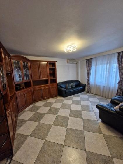 Apartament spatios 3 camere dna Ghica - 1