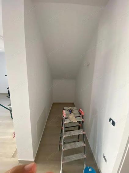 Braytim. 62 mp utili. Gradina proprie 22 mp.. 3 parcari acoperite. Nou - 5