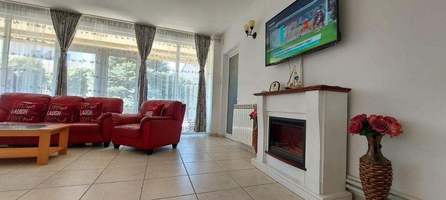 Exclusiv!Pensiune P+1+M pe partea marii  Eforie Nord-269.000 euro (Cod E8+E10) - 13