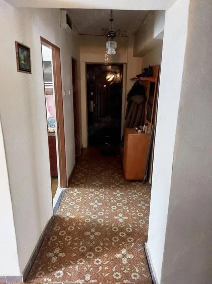 Apartament cu trei camere decomandat in Calea Bucuresti - 7