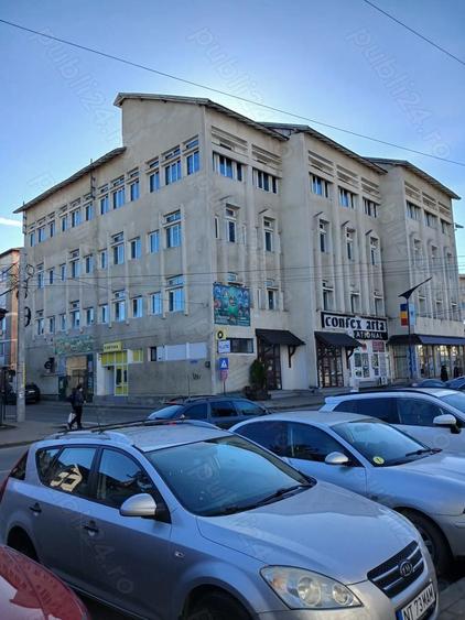 Vanzare cladire - 1