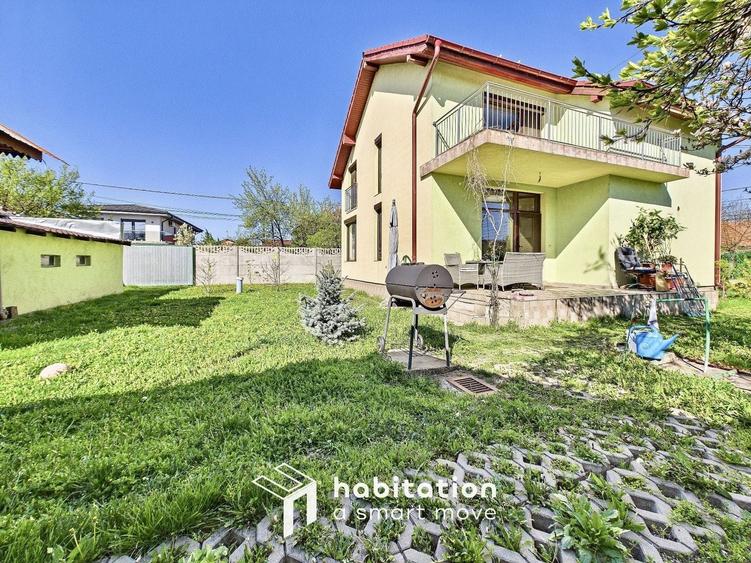 Casă individuală spațioasă și luminoasă cu garaj, în Mircea cel Bătrân - 28