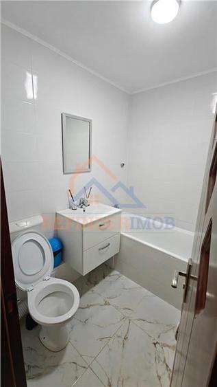 Vanzare apartament 2 camere zona Crangasi  - - 8