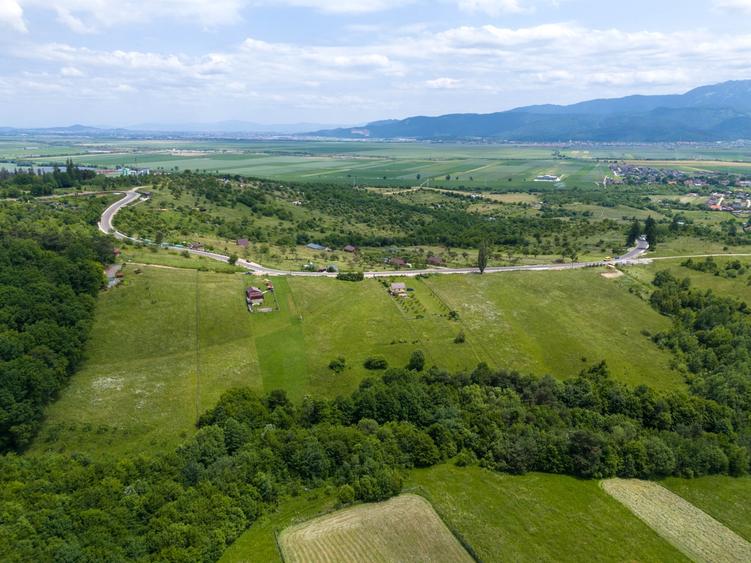 Teren cu potențial turistic în Vulcan BV– vedere panoramică - 4