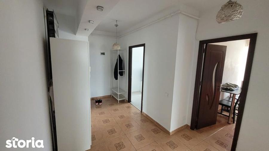Ofer spre inchiriere ap 2 camere la 8 min de metrou - 2