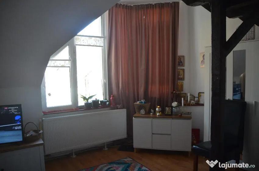 Apartament cu doua camere situat central in Busteni - 3