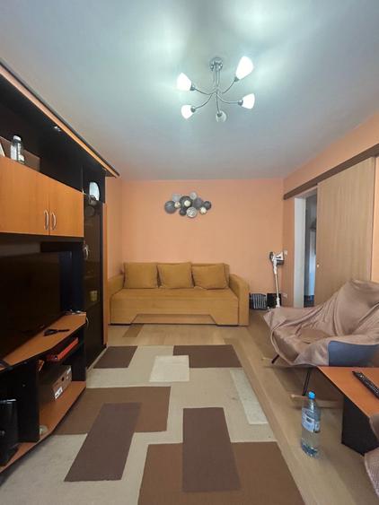 Titan 2 Camere Bloc 1977 Reabilitat Instalatii Schimbate 15 Min Metrou Titan - 5