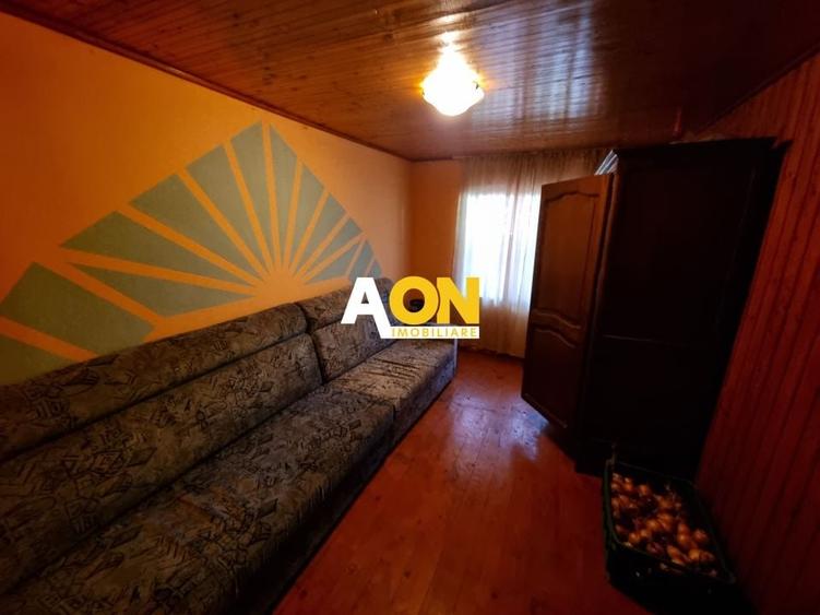 De vanzare casa P+M in stil rustic, 312 mp teren, Barabant - 10