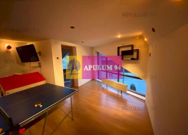 Vilă de v&acirc;nzare &icirc;n Predeal - 25