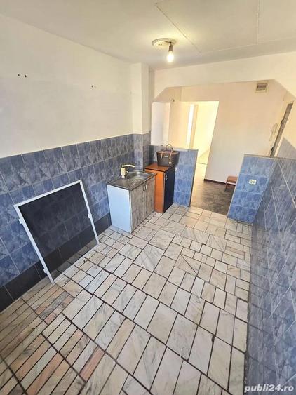 Apartament 3 camere decomandat | Micro 17 | Strada Vasile Lupu - 9