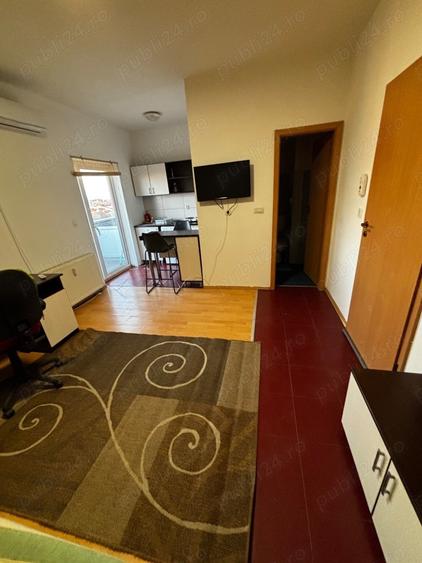 proprietar inchiriez apartamente cu o camera - 8