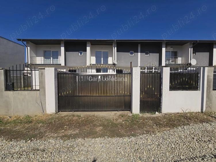 Vila insiruita - 4 camere - 2 bai -semimobilata-posibilitate inchidere bucatarie