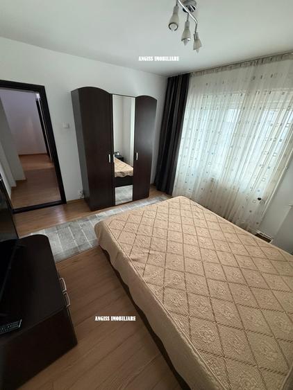 Apartament 4 camere ETAJUL 1 ---str VICTORIEI - 7