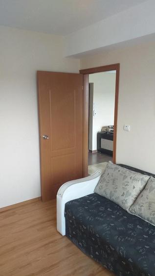 Inchiriez apartament 2 camere - 1