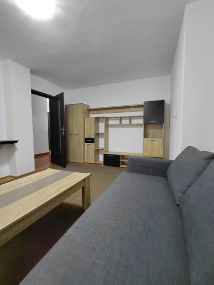 Inchiriez apartament 2 camere Targu Jiu ultracentral - 8