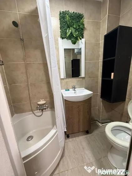 De vanzare garsoniera micro 40, et. 3/3, 27.000 euro - 3