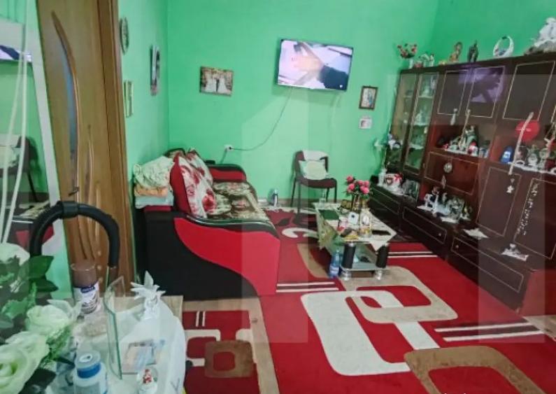 Apartament de vanzare, cu 2 camere, 55 mp, zona Sinaia - 14