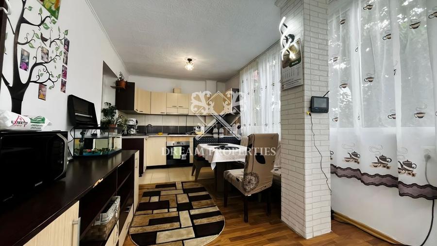 Casa individuala 120 mp, teren 966 mp, zona Sannicoara - 2