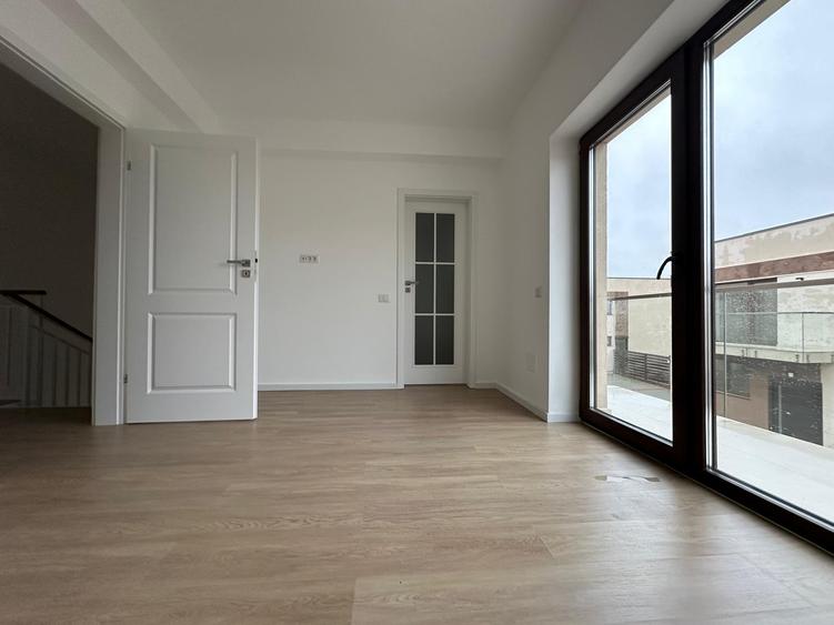 Vile Individuale Cuplate / Proiect Nou/ 20 Unitati Locative - 16