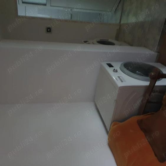 Vand apartament 3cam, 56.6 m3, Podul de Piatra,et4 4-de renovat partial. - 2