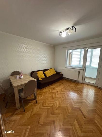 Inchiriez apartament 3 camere - 3