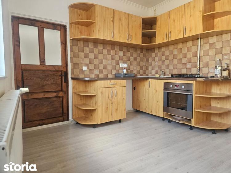 Casa renovata 3 camere, curte mare de 916 mp ] Salard - 1