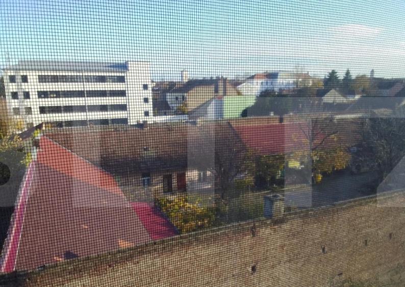 Apartament 2 camere, 48 mp, zona Central - 1