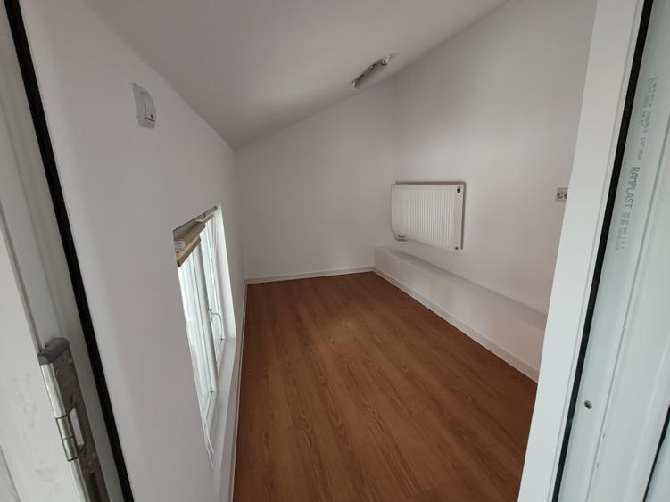 Casa 8 camere pretabila sediu firma GHIMBAV - 16