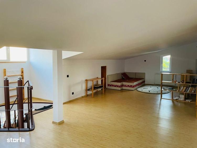 Casa S+P+1E+M,232 mp,zona Colentina - 1