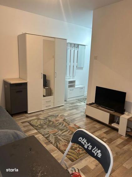 Inchiriez garsoniera Favorit - 2