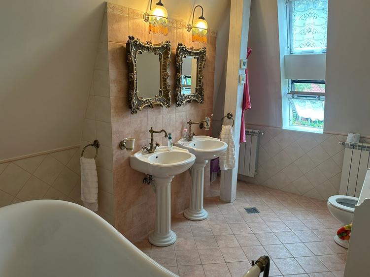 VILA CU IZ PROVENSAL  CU TEREN GENEROS SI PISCINA EXTERIOARA INCALZITA - 27