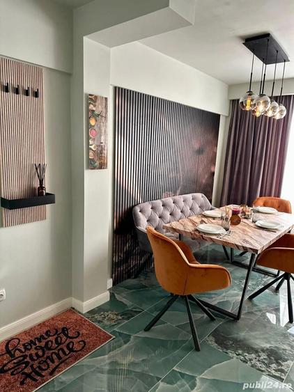 Vand apartament ultracentral lux cu doua camere 75mp - 1