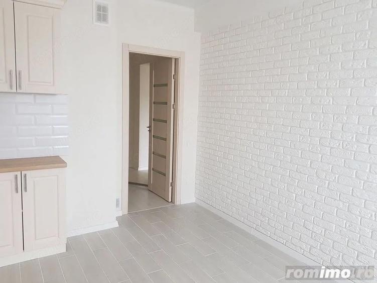 Garsoniera in zona UNIRII - 4