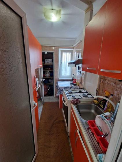 Inchriez Apartament Viziru I, Confort II, 2 camere, utilat si mobilat, Langa Profi si Linia de Tramvai - 3