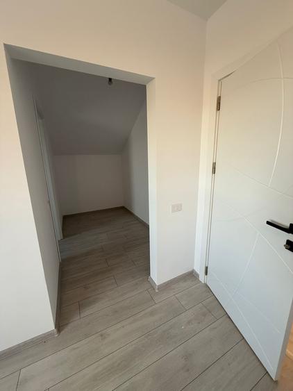 Casa Moderna / 4 Camere / 3 Bai / 308 mp - 21