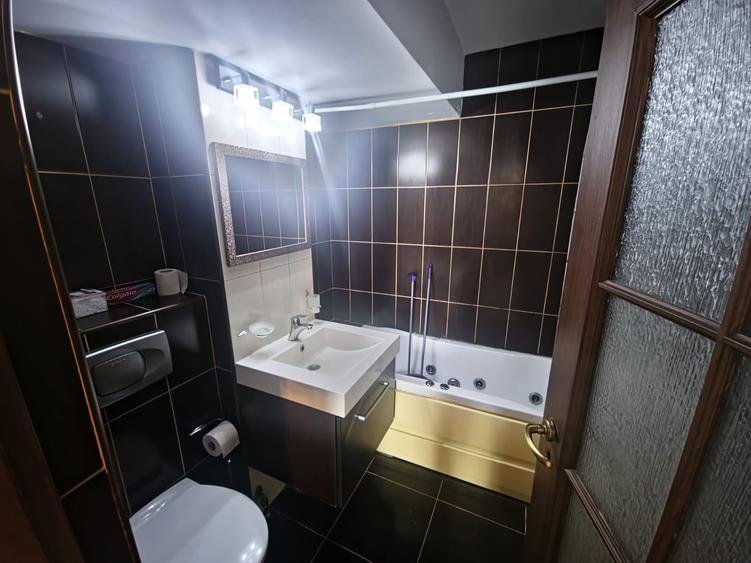 Faleza Nord  apartament 3 camere chirie termen lung - 15