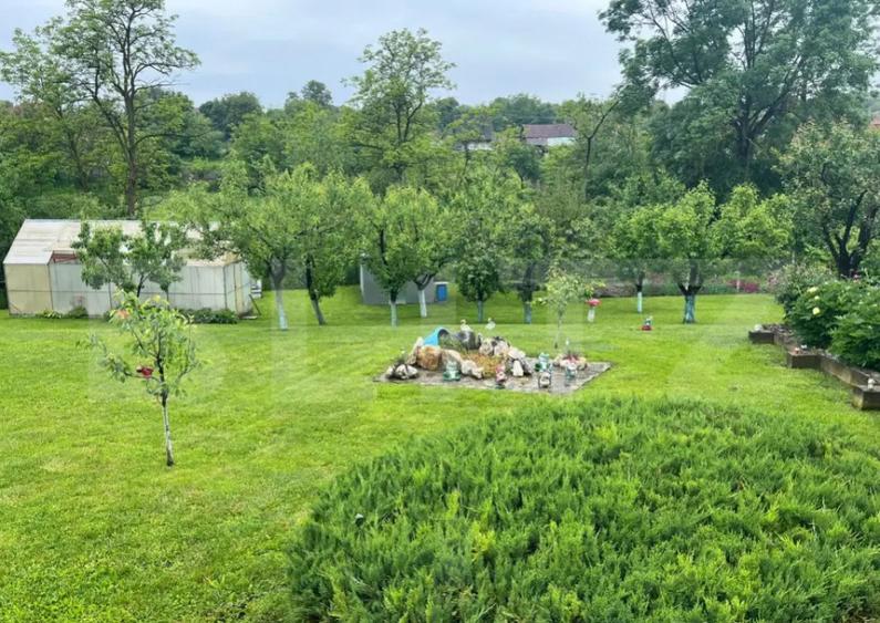 Casa de lemn cu teren generos 1500 mp in Cerghid, lini - 8