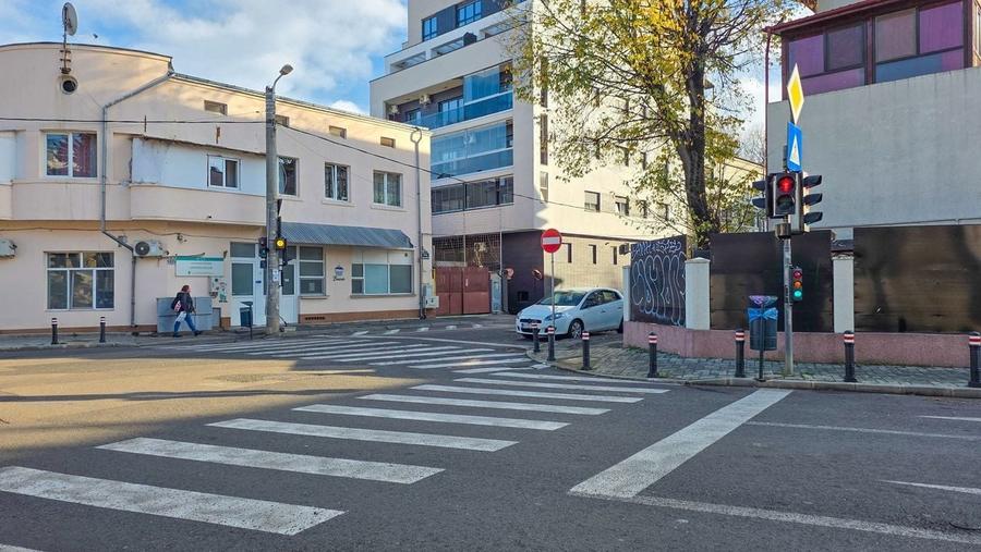 Constructie Ruina 42 mp pe strada Orzari colt Agricultori teren 90mp - 13